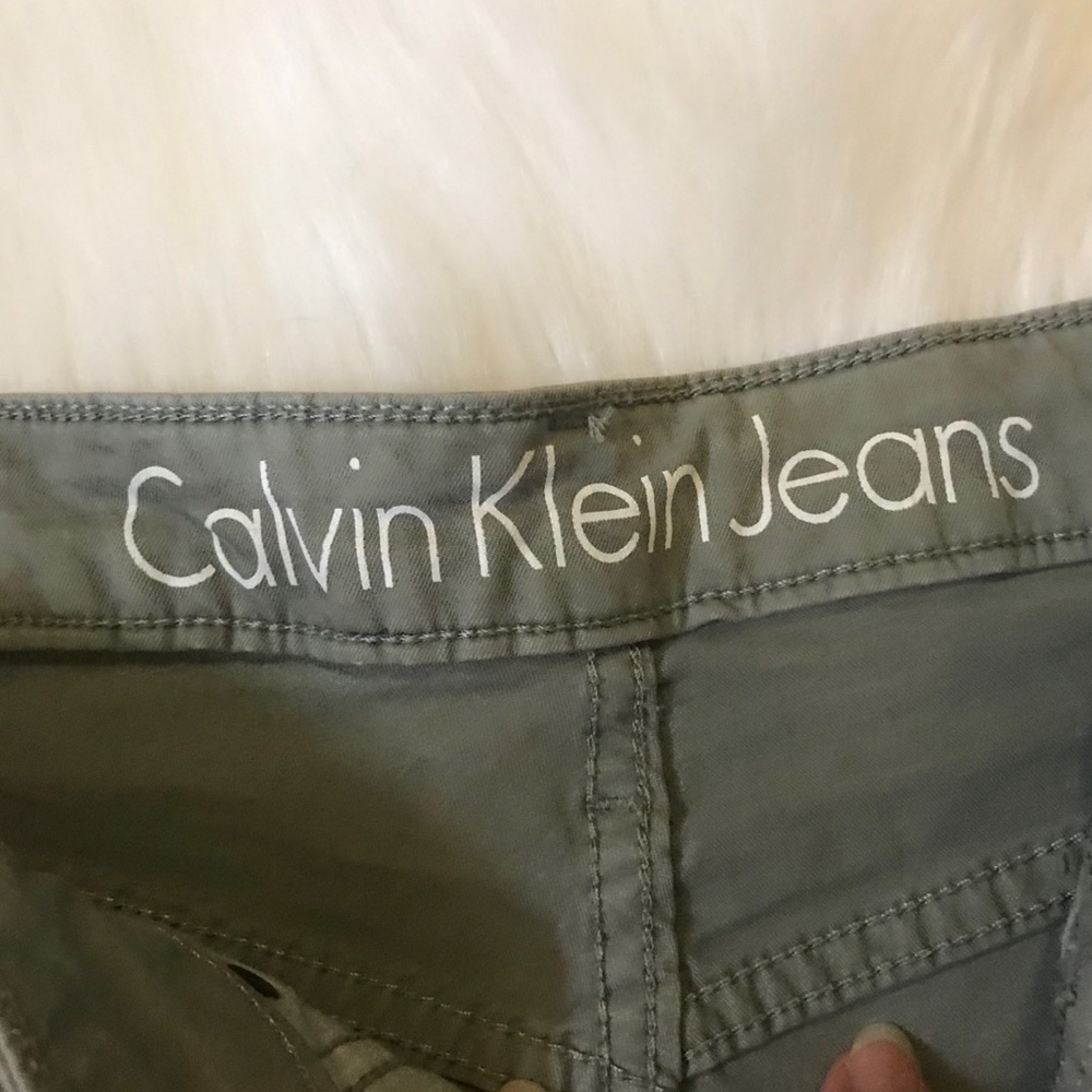 Calvin Klein Shorts - Picture 4 of 6